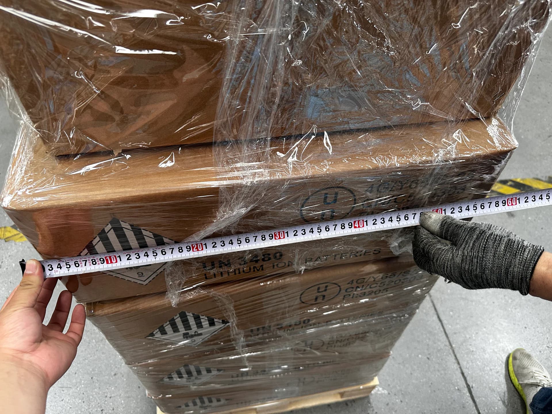 Rongkai Solar: Export-ready solar equipment awaiting shipment coordination.