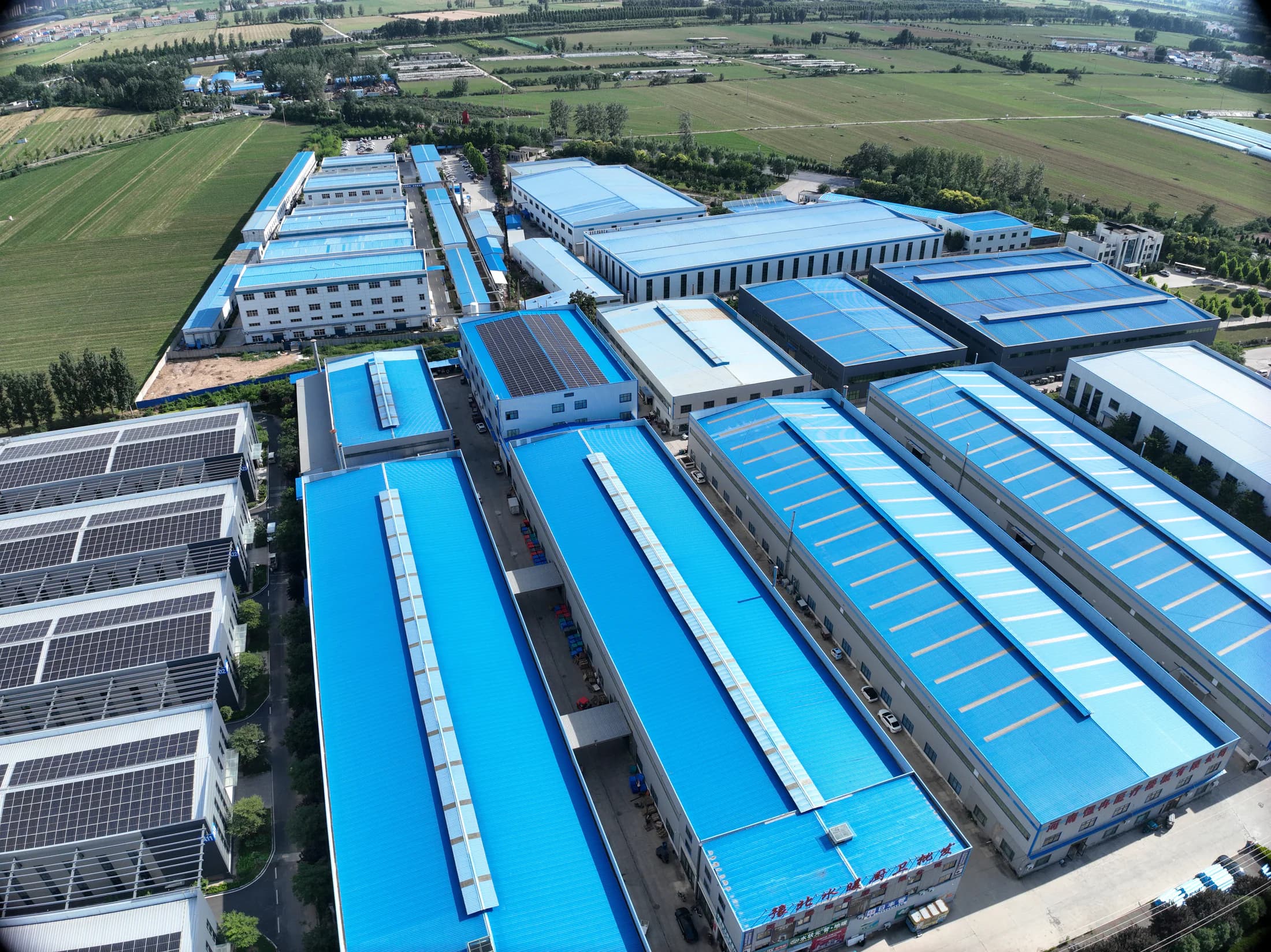 Rongkai Solar team working in a facility environment for solar and energy-storage projects.