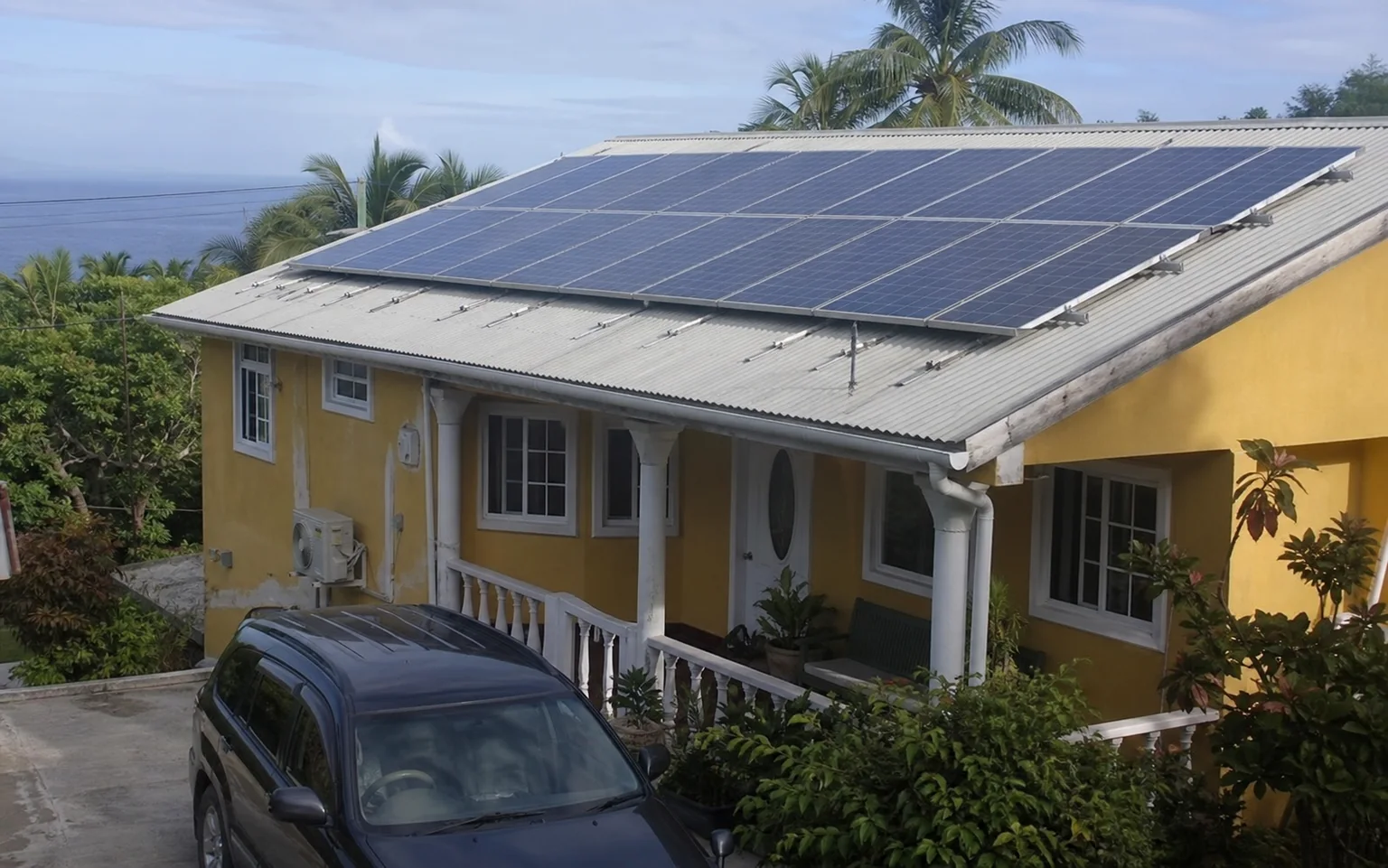 Hurricane-Ready Solar Backup for a Guest Villa — Jamaica